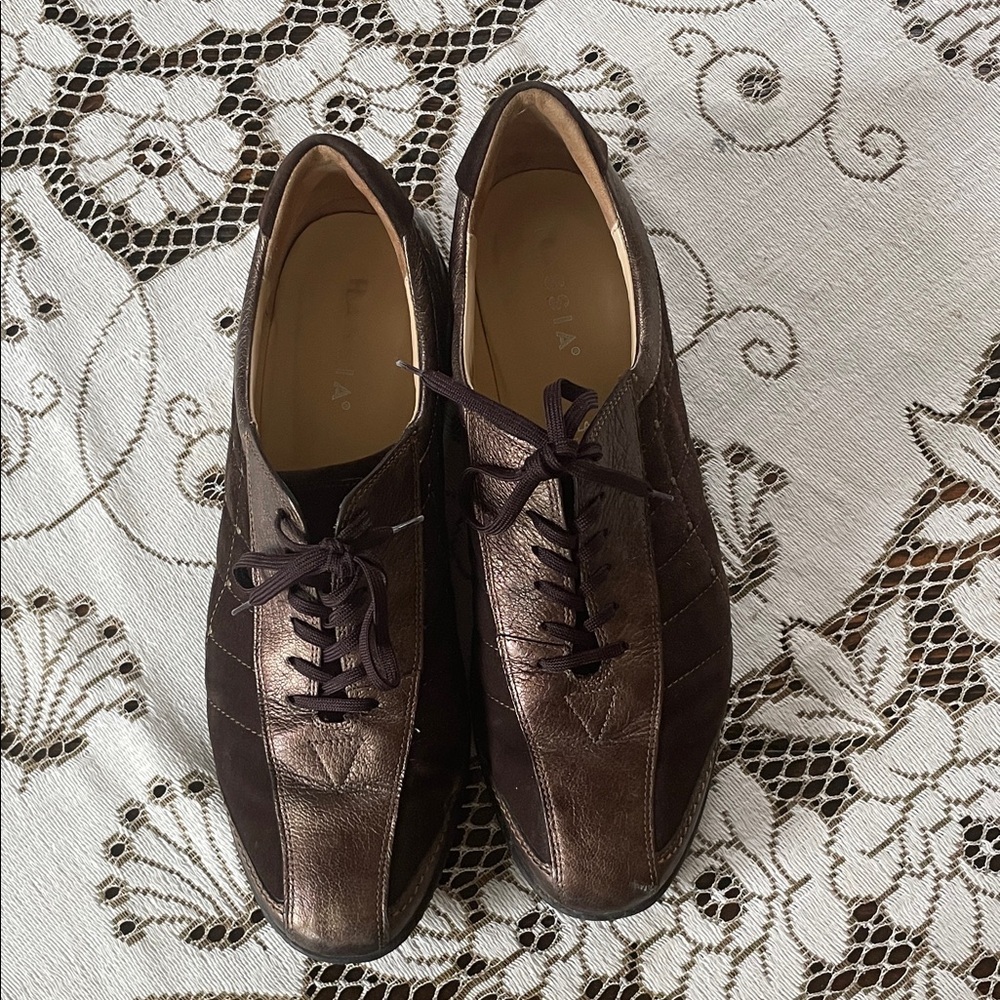 Hassia Imola-H Fur Einiagen Metallic Brown Stud Suede Lace-Up Derby Sneakers